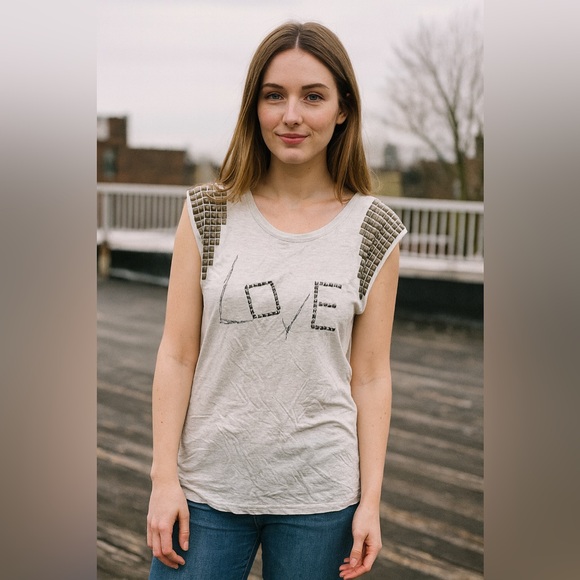 Guess Tank Top - Picture 1 of 7